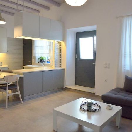 Christina's Luxury Village House Plaka  Extérieur photo