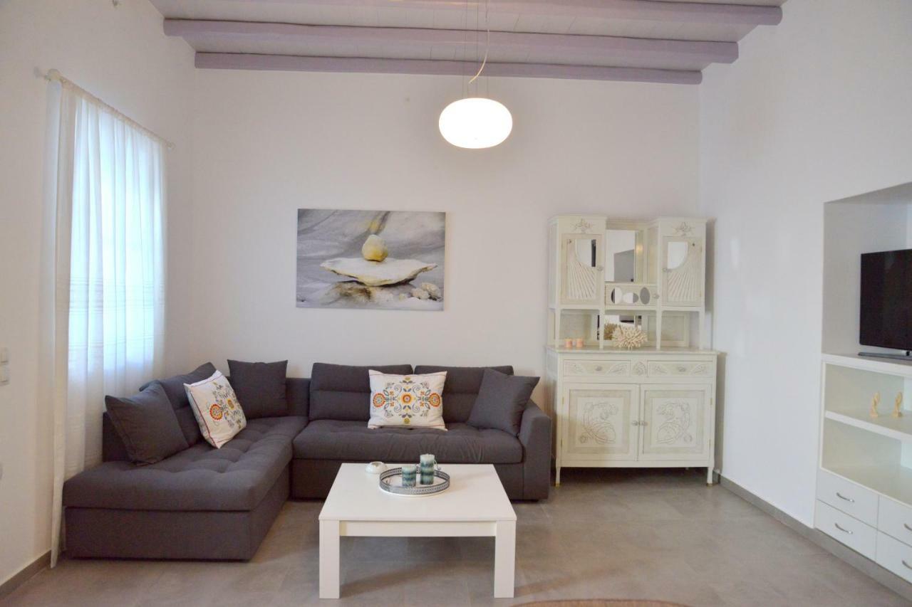 Christina's Luxury Village House Plaka  Extérieur photo